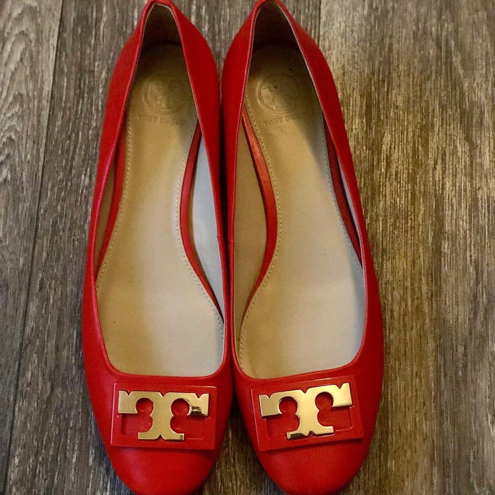 TORY BURCH GIGI PUMPS